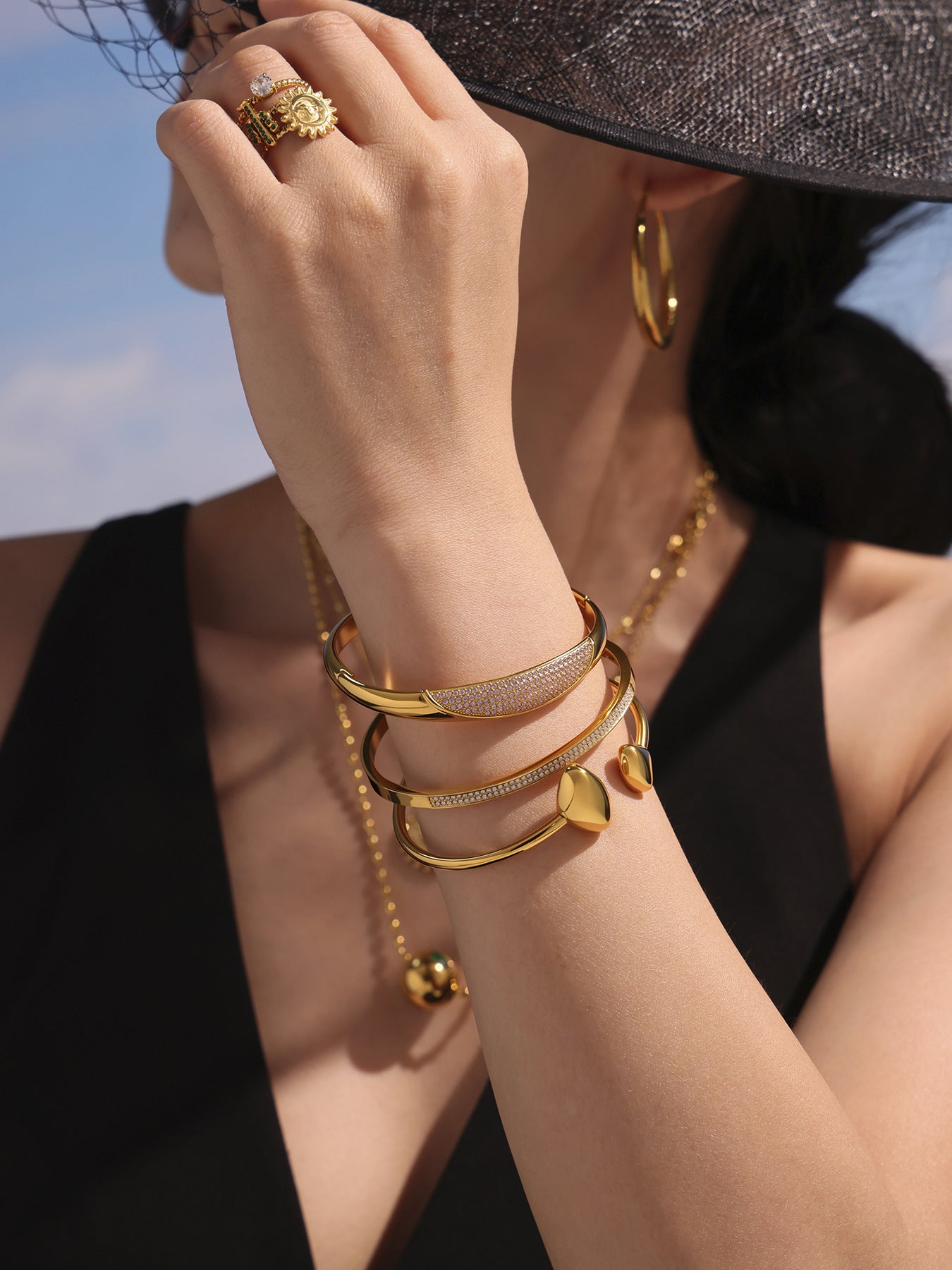 5A Zirconia Starry Sky Bracelet - Luxury Diamond-Cut Bangle