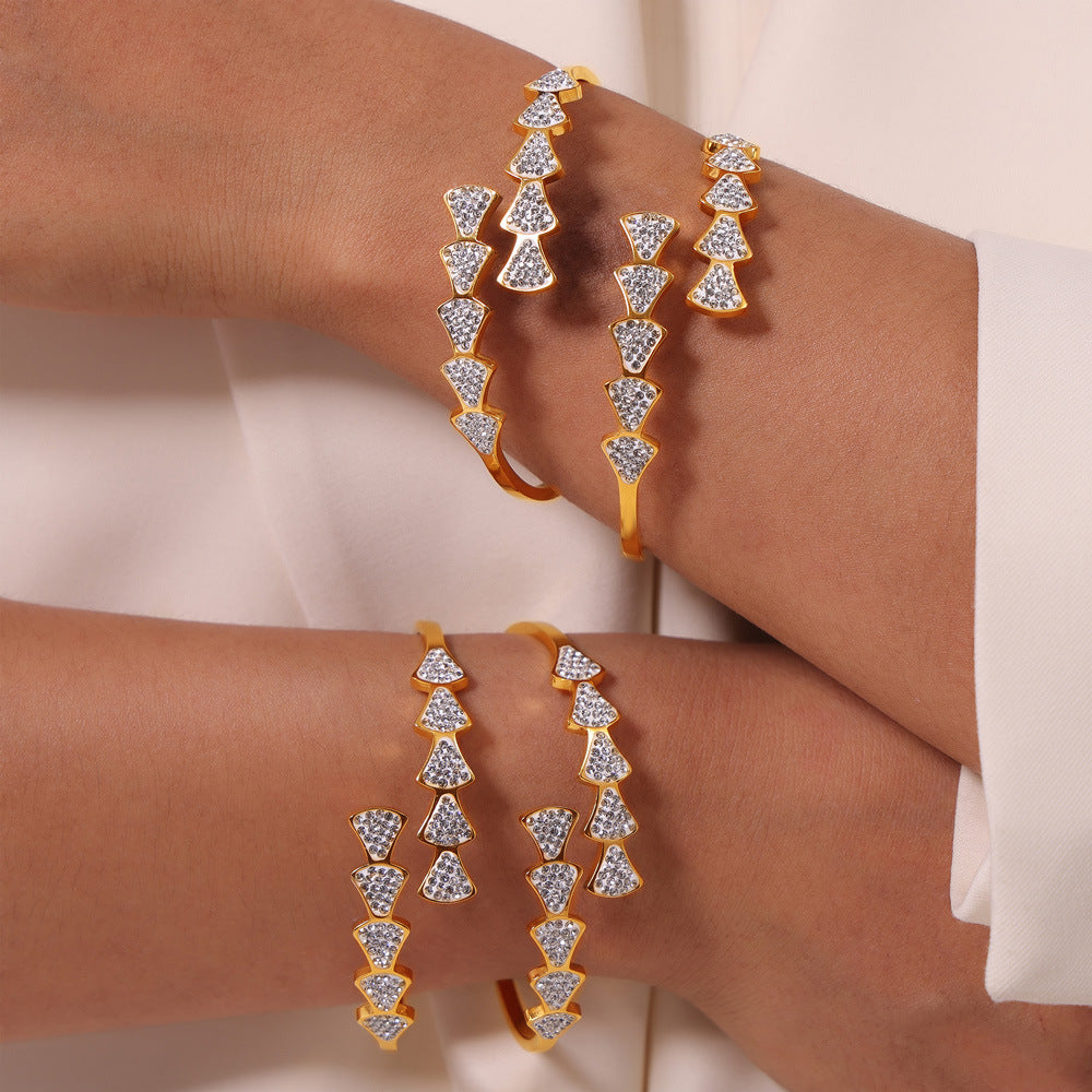 Geometric Skirt-Spring Cuff Bracelet - Diamond-Cut Asymmetrical Bangle