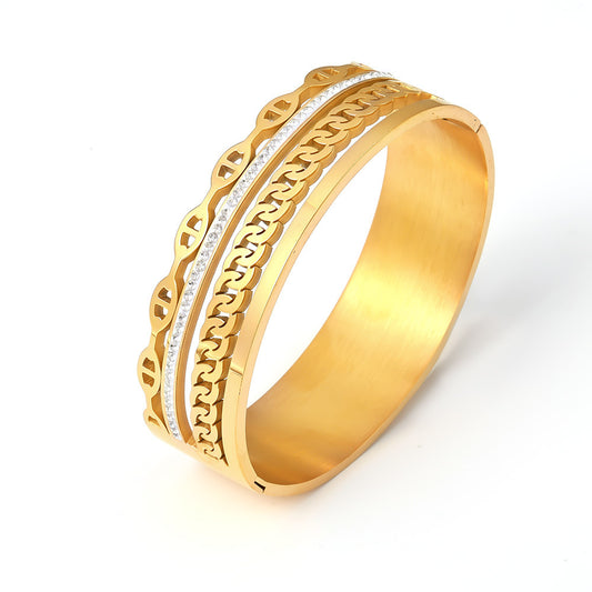 NK Chain Luxury Bracelet - Diamond-Cut Square Clasp Bangle